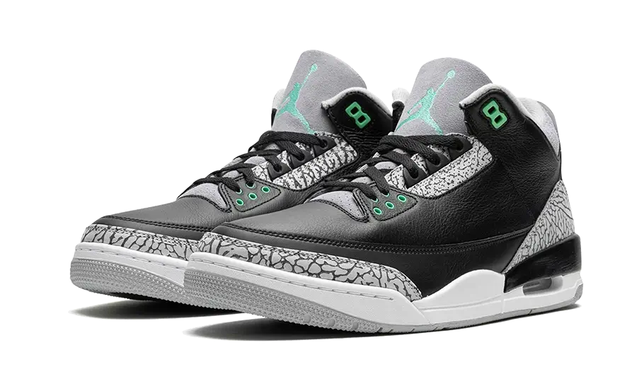 Air Jordan 3 Retro Green Glow 2
