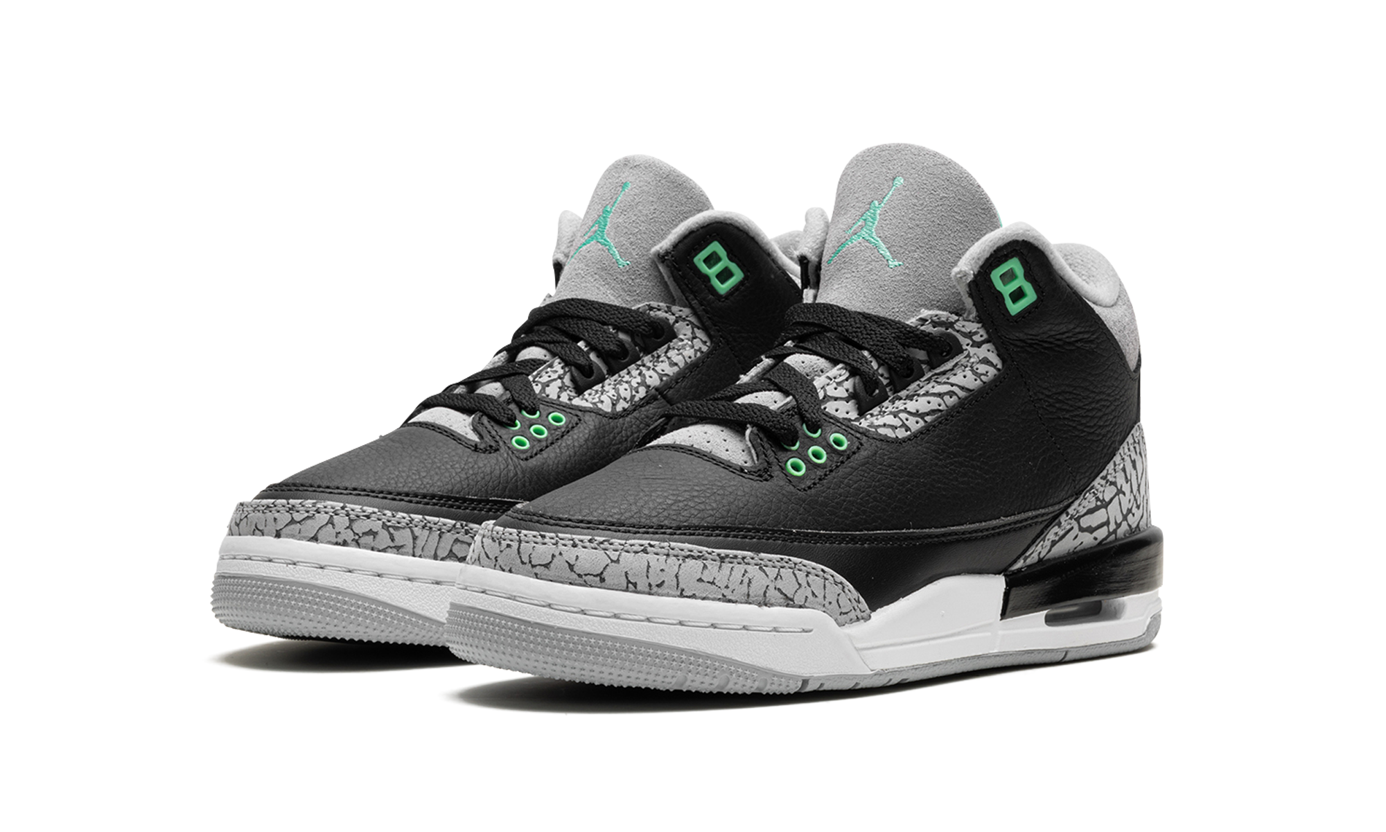 Air Jordan 3 Retro Green Glow 3
