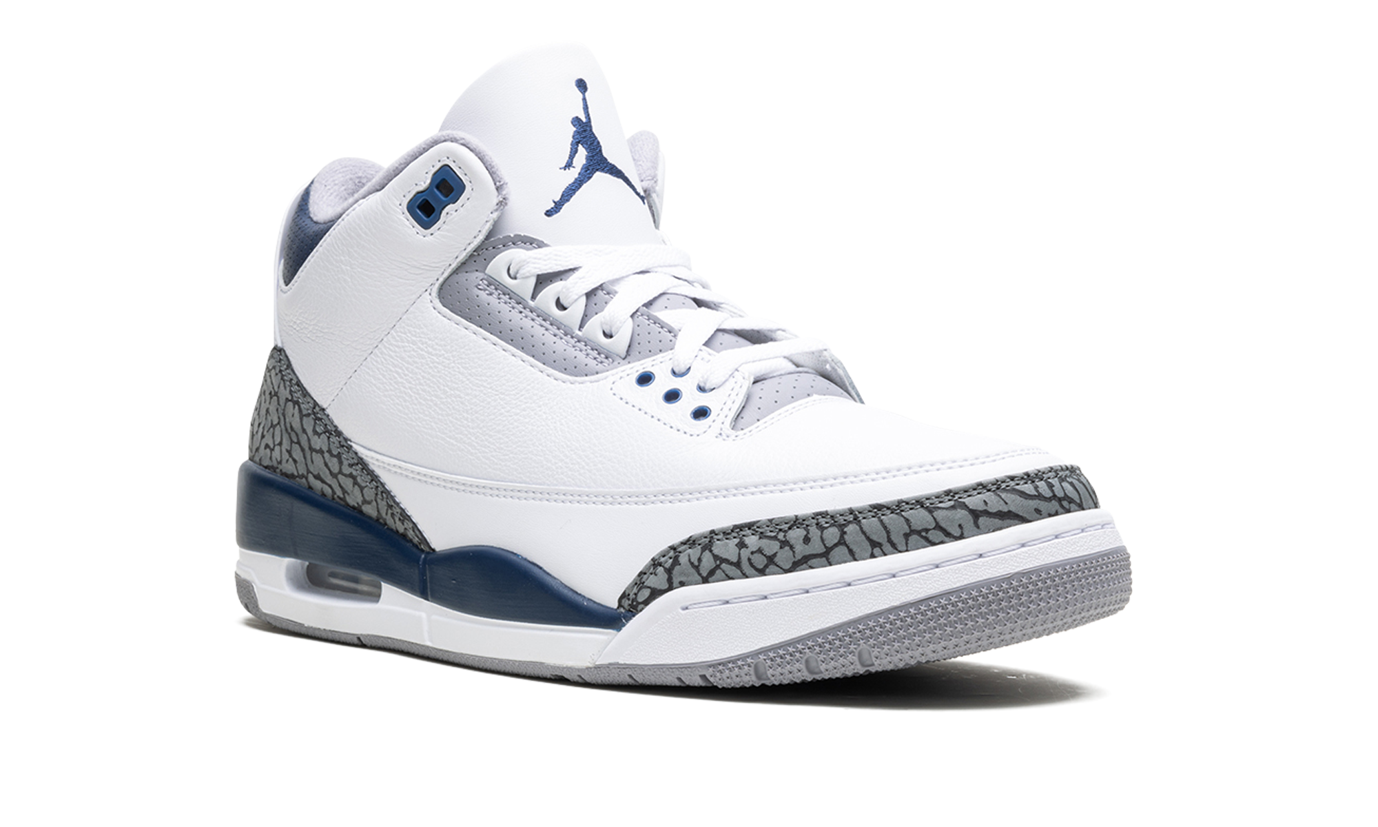 Air Jordan 3 Retro Midnight Navy 2