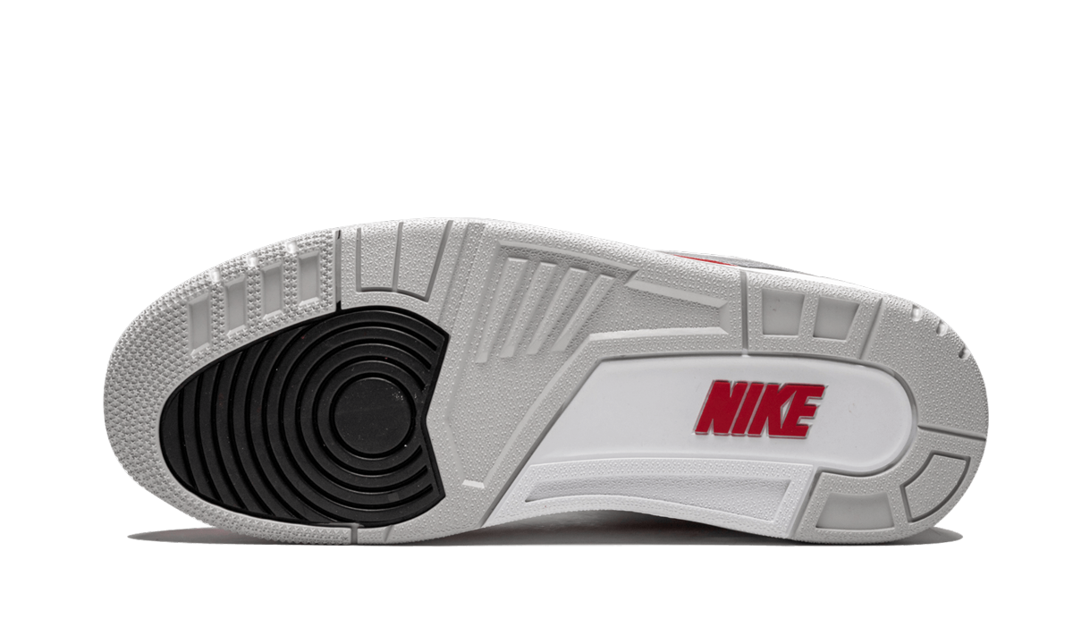 Air Jordan 3 Retro Tinker University Red 2