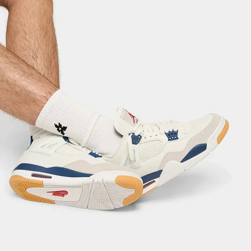 Air Jordan 4 Retro Sb Navy Blue 8