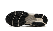 ASICS Gel-Kayano 14 Black Seal Grey 6