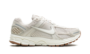 Nike Zoom Vomero 5 'Light Orewood Brown' (W)