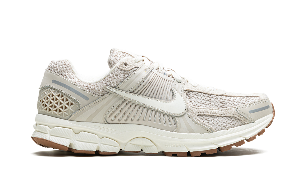 Nike Zoom Vomero 5 'Light Orewood Brown' (W)