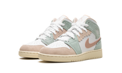 Jordan 1 Mid SE Pink Oxford (GS) 3