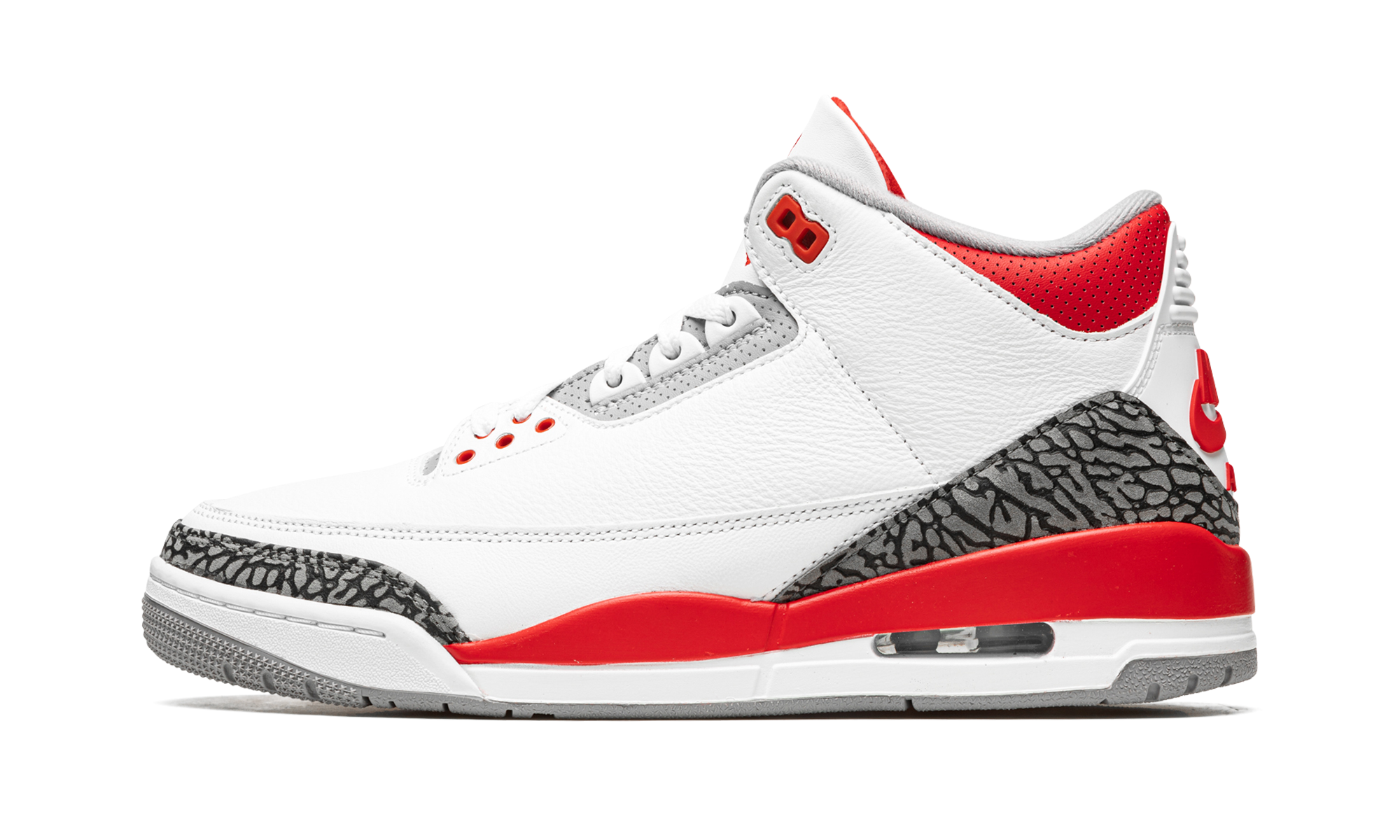 Jordan 3 Retro Fire Red (2022) 2