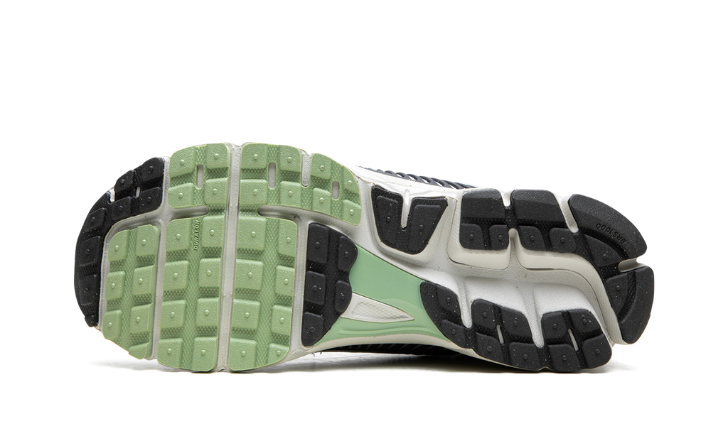 Nike Zoom Vomero 5 Cobblestone Flat Pewter (W)