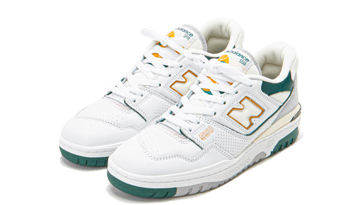 New Balance 550 White Nightwatch Green 2