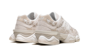 New Balance 9060 Crème Léopard 4