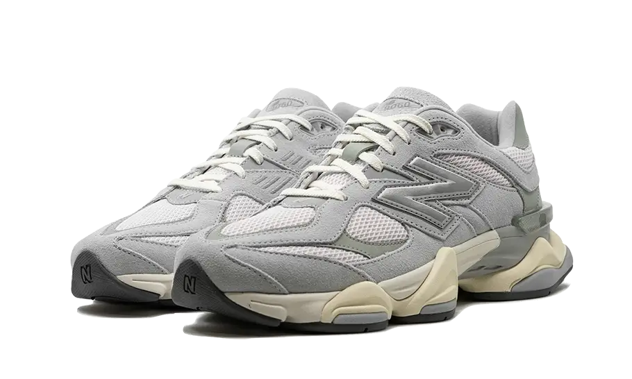 New Balance 9060 Granite Pink 2