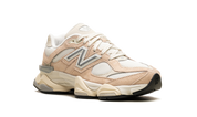 New Balance 9060 Vintage Rose 4
