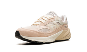 New Balance 990v6 MiUSA Teddy Santis Vintage Rose 5