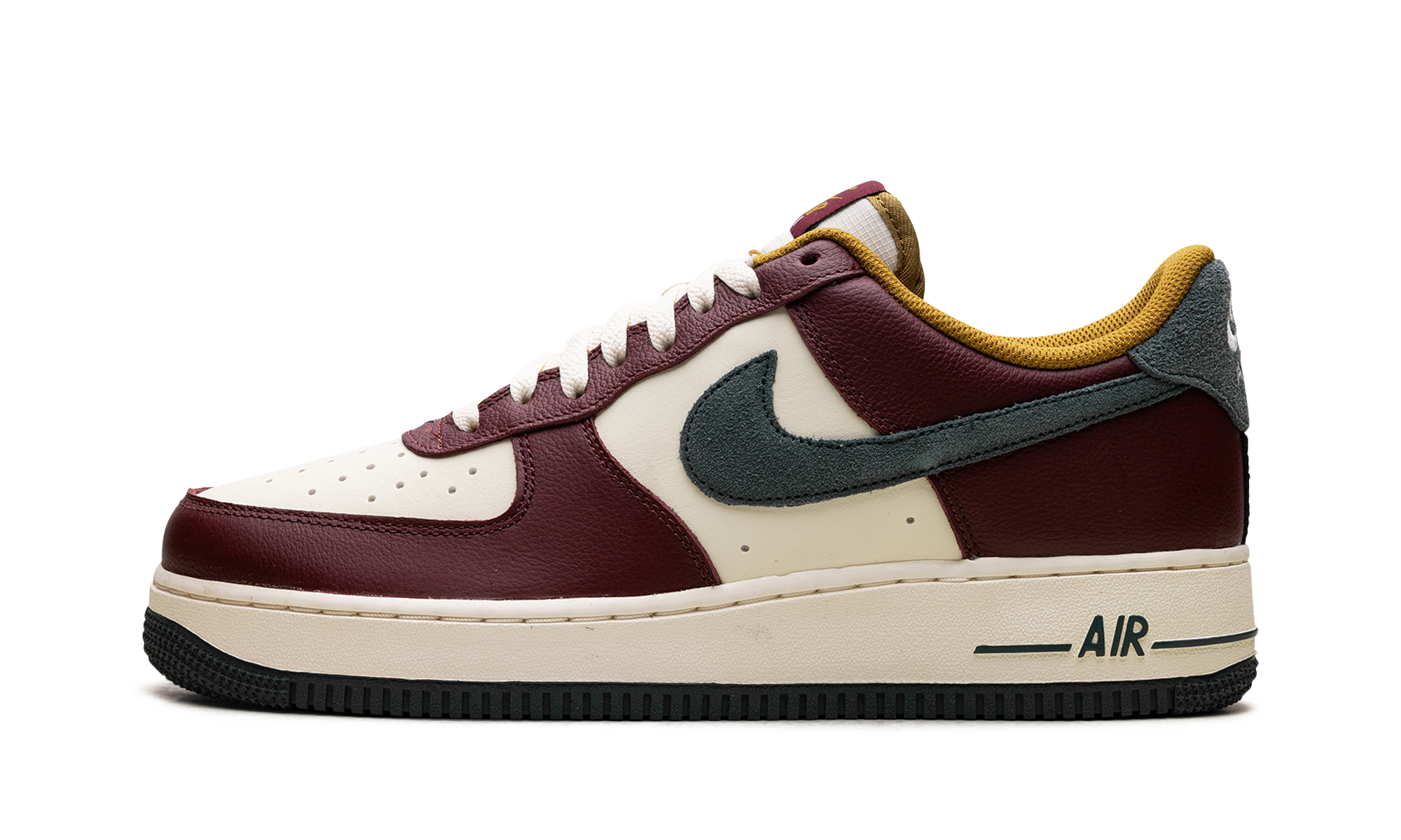 Nike Air Force 1 Low '07 LV8 Dark Team Red Vintage Green 1