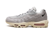 Nike Air Max 95 Grey Pink Foam 1