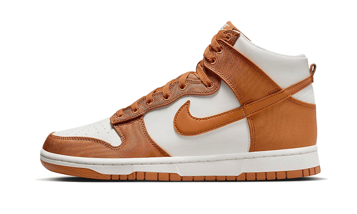 Nike Dunk High Satin Curry 1