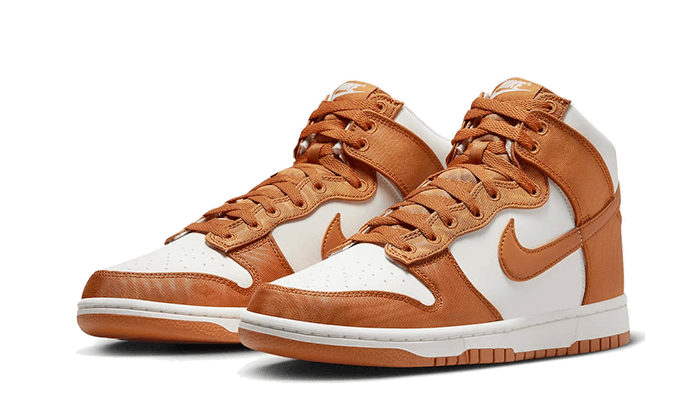 Nike Dunk High Satin Curry 2