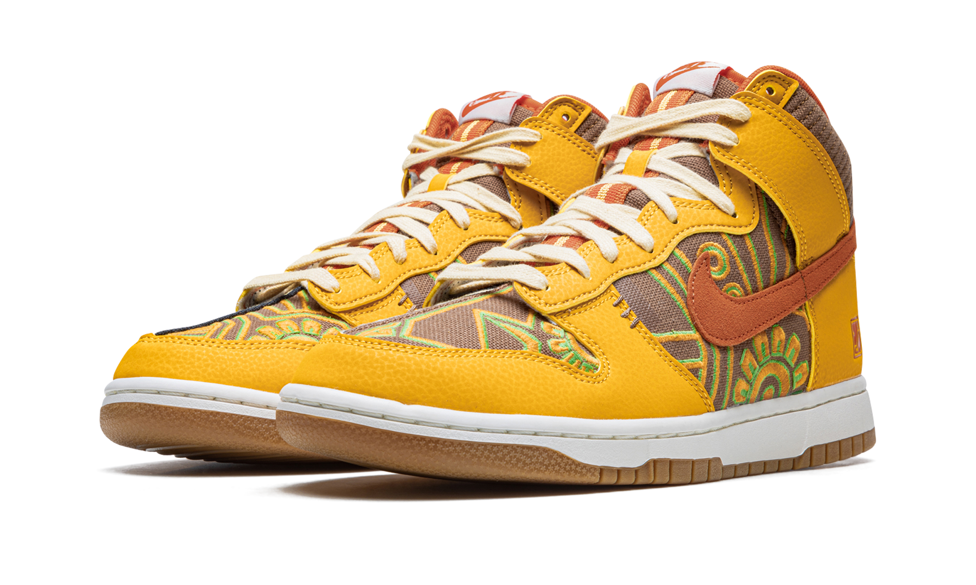 Nike Dunk High Somos Familia