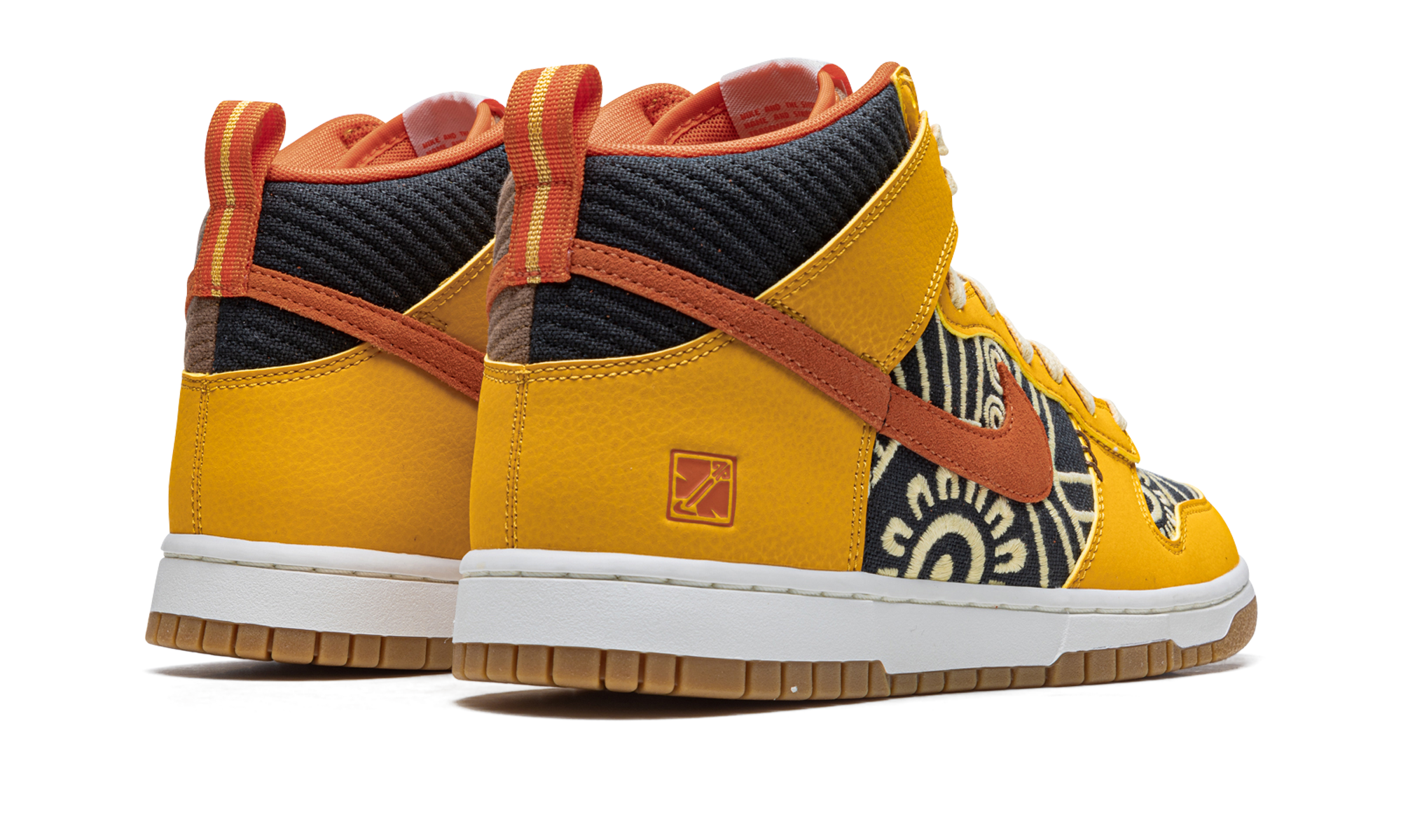 Nike Dunk High Somos Familia