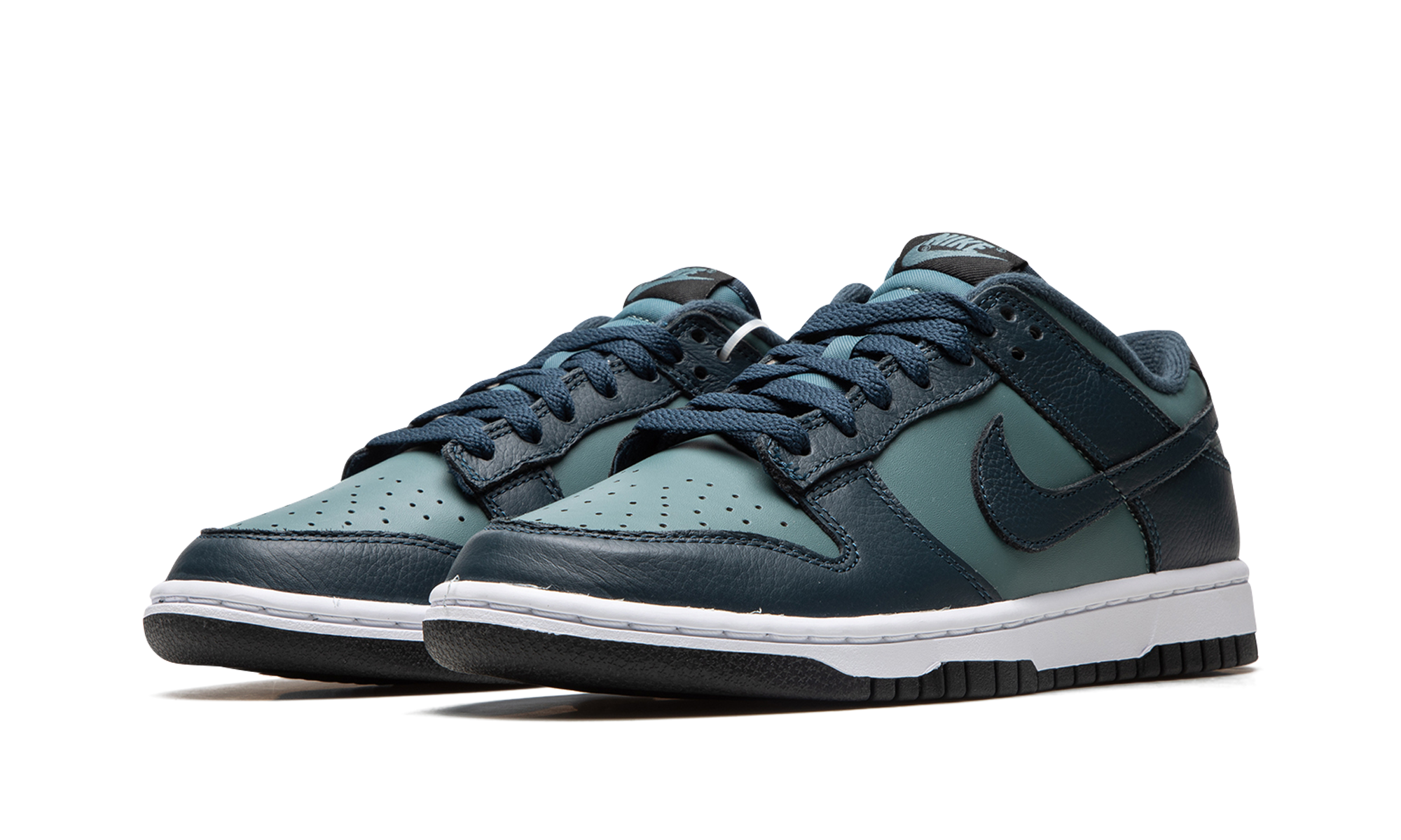 Nike Dunk Low Armory Navy 3