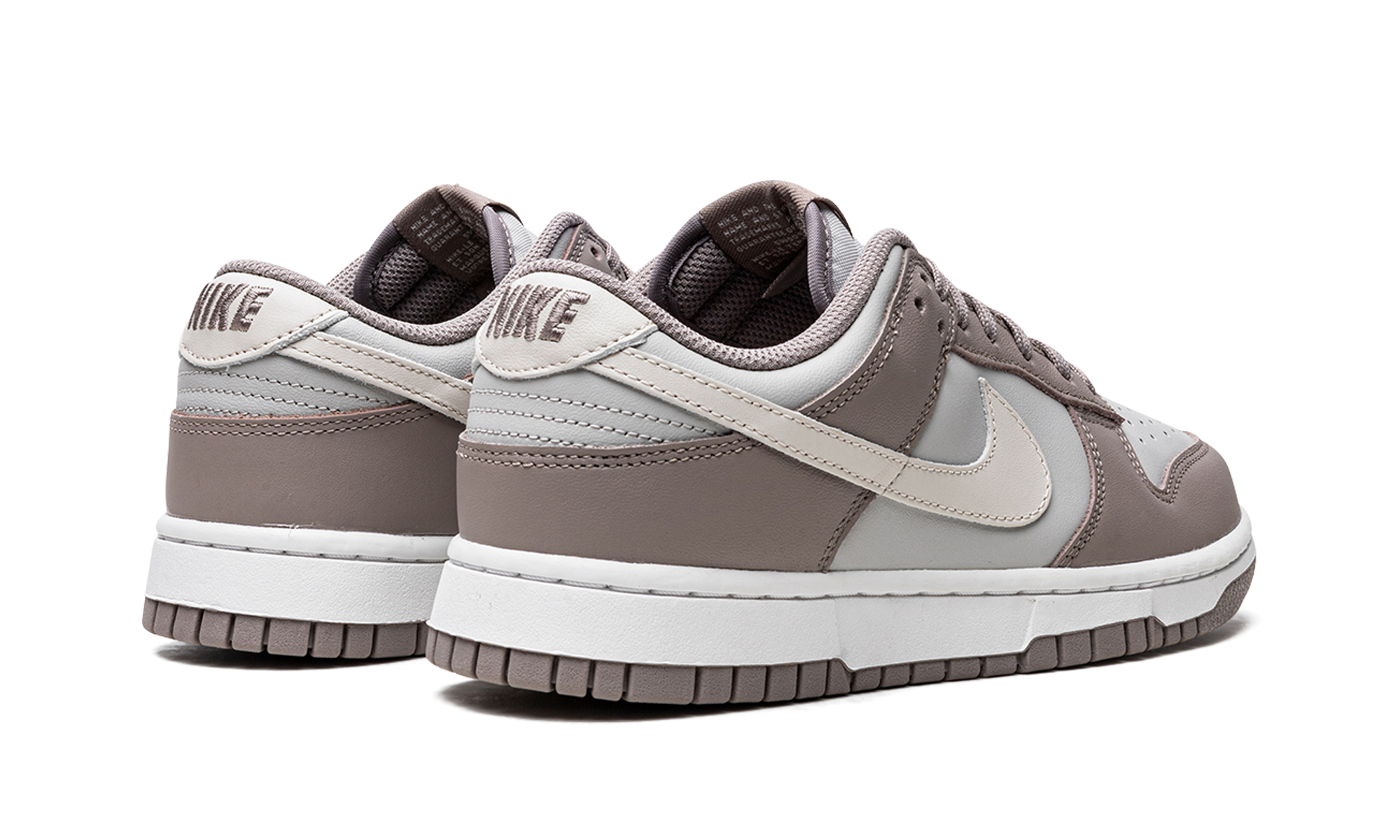 Nike Dunk Low Bone Beige 4