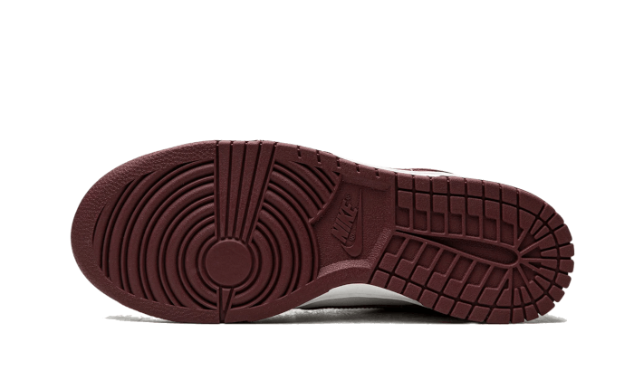 Nike Dunk Low Bordeaux 8