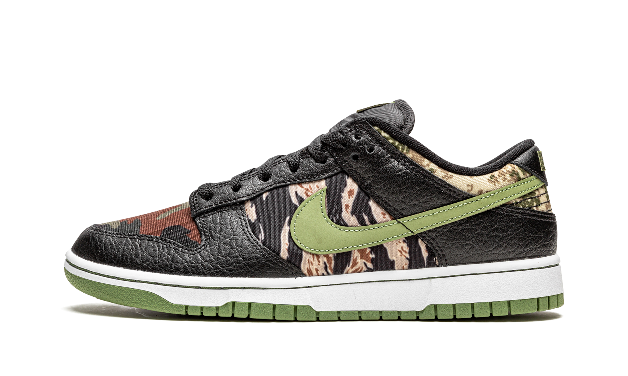 Nike Dunk Low Crazy Camo 1
