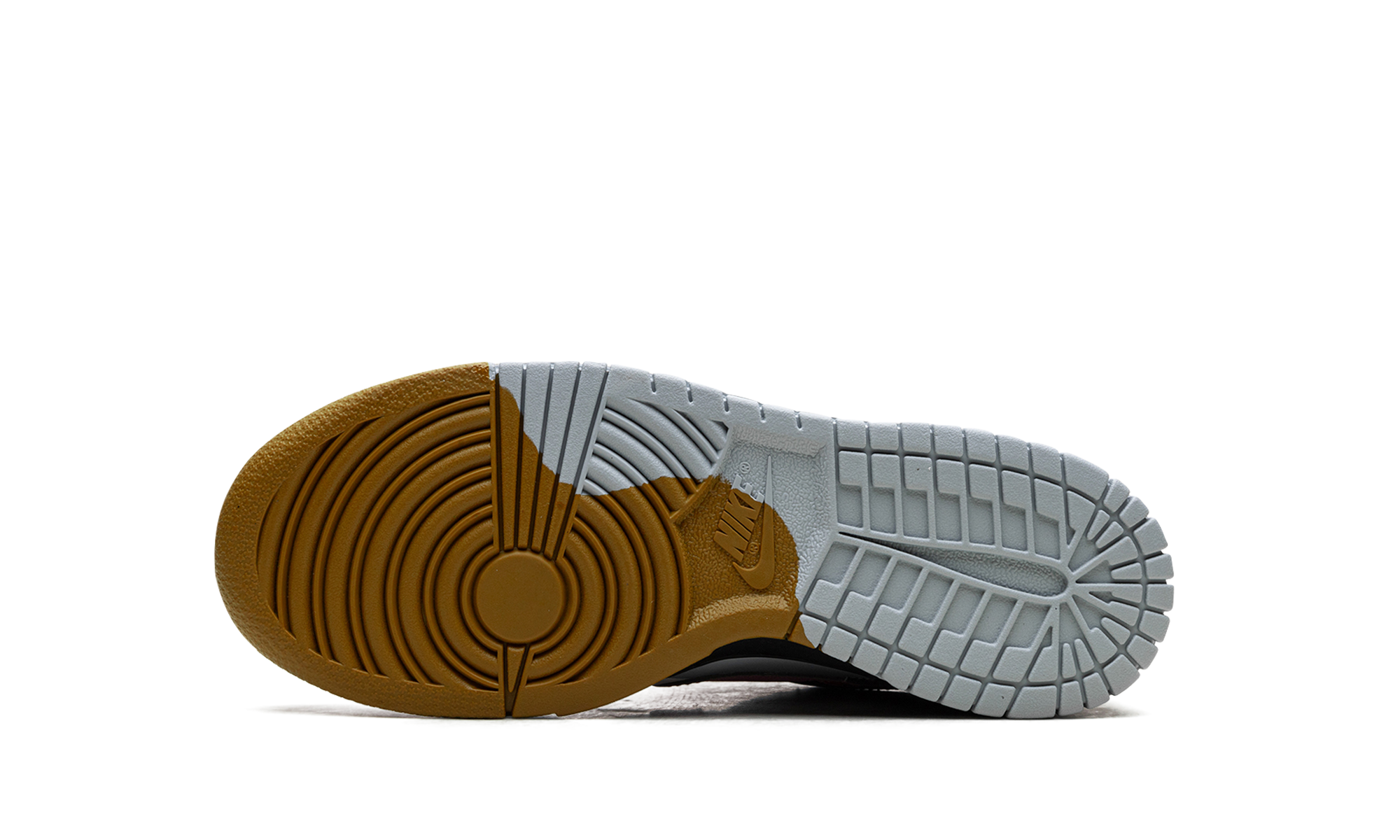 Nike Dunk Low Dance 6