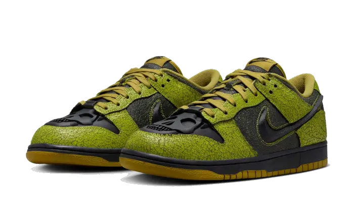 Nike Dunk Low Halloween Skull 2