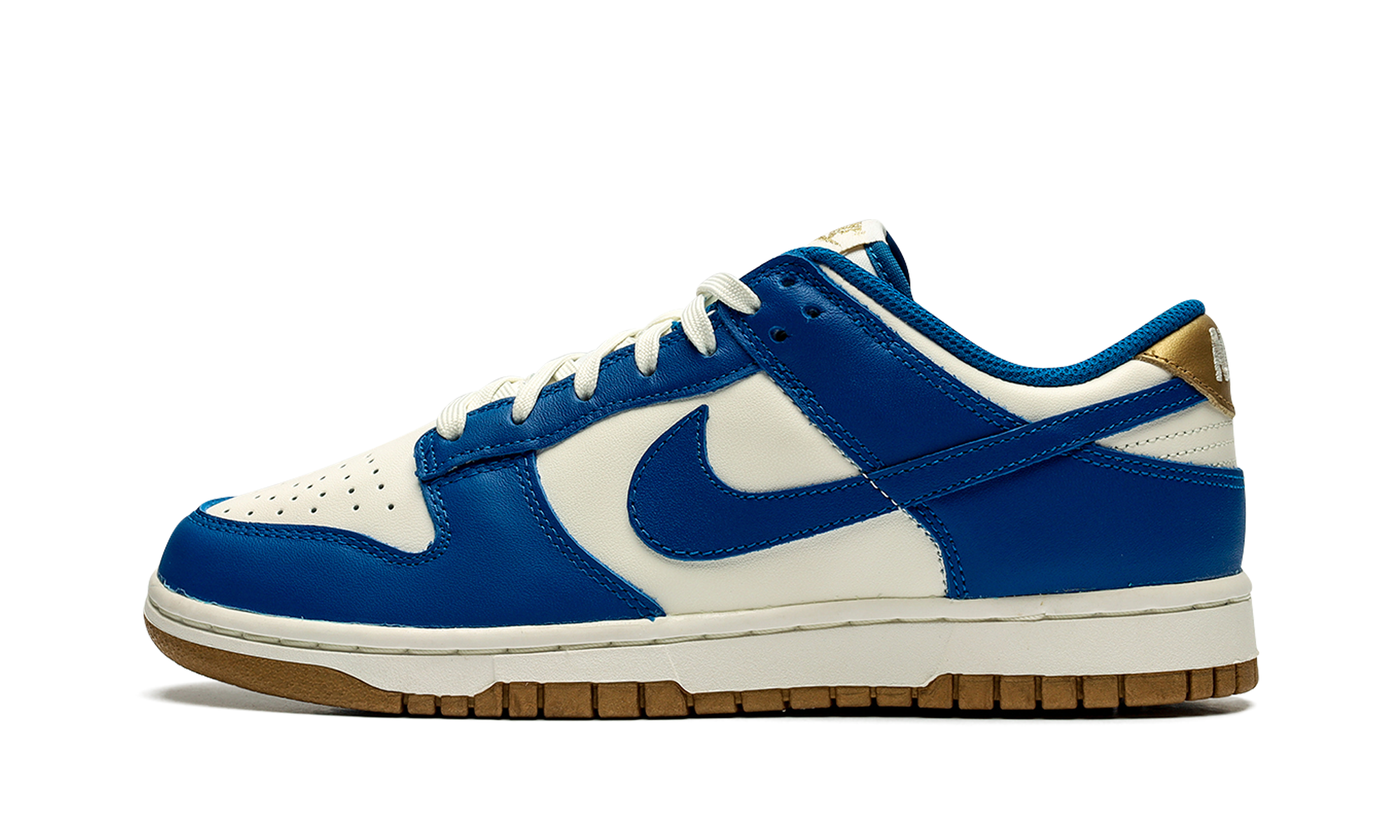 Nike Dunk Low Kansas City Royals 1