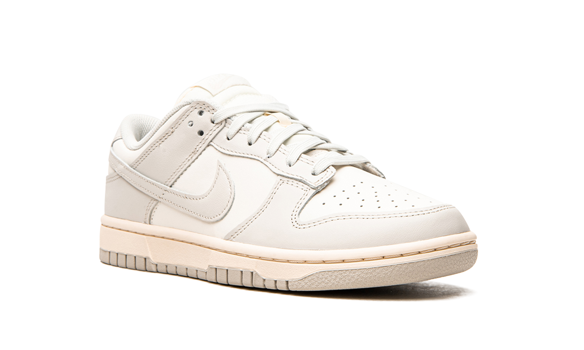 Nike Dunk Low Light Bone 7