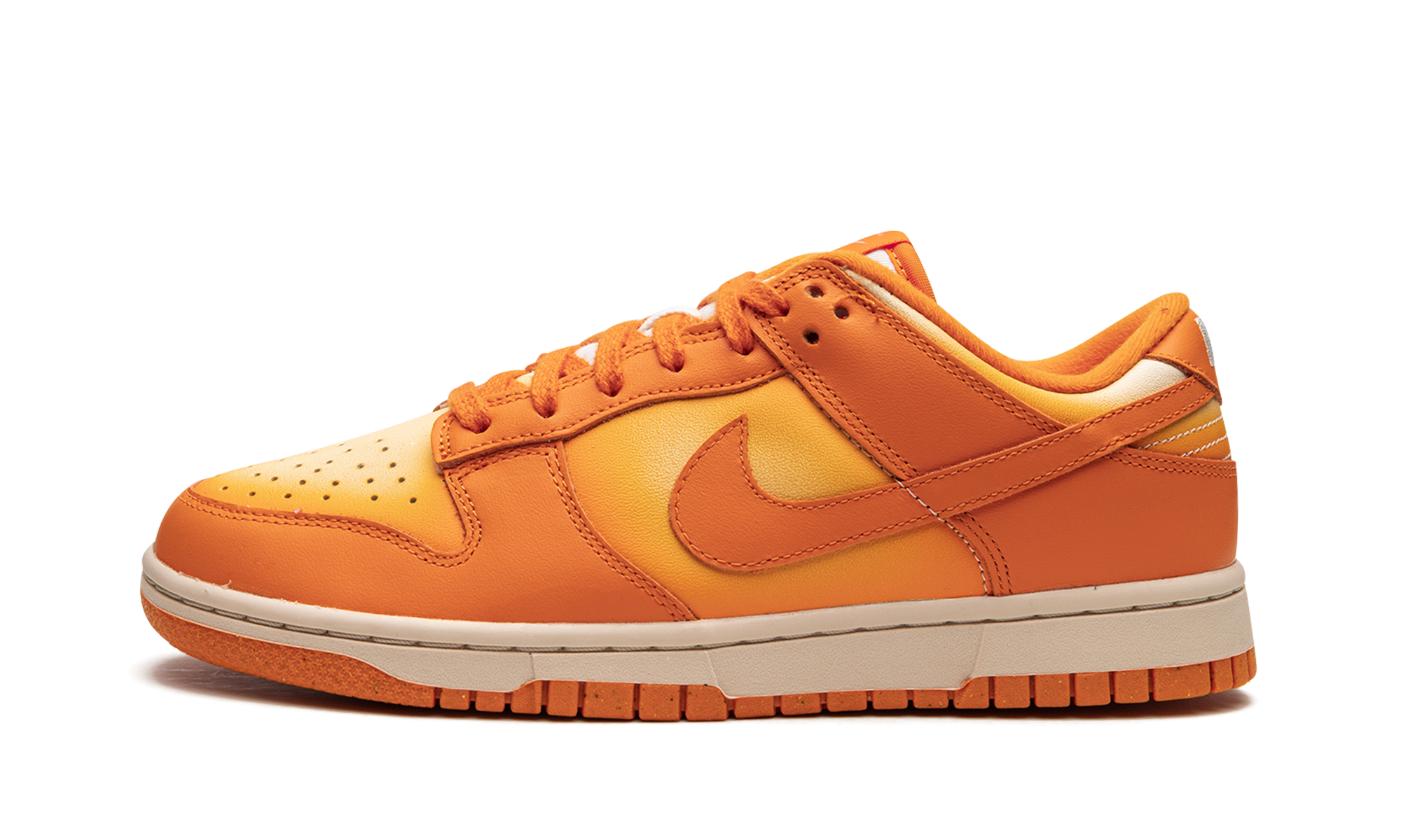 Nike Dunk Low Magma Orange