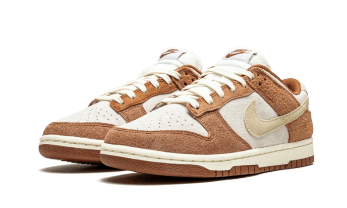 Nike Dunk Low Medium Curry 2