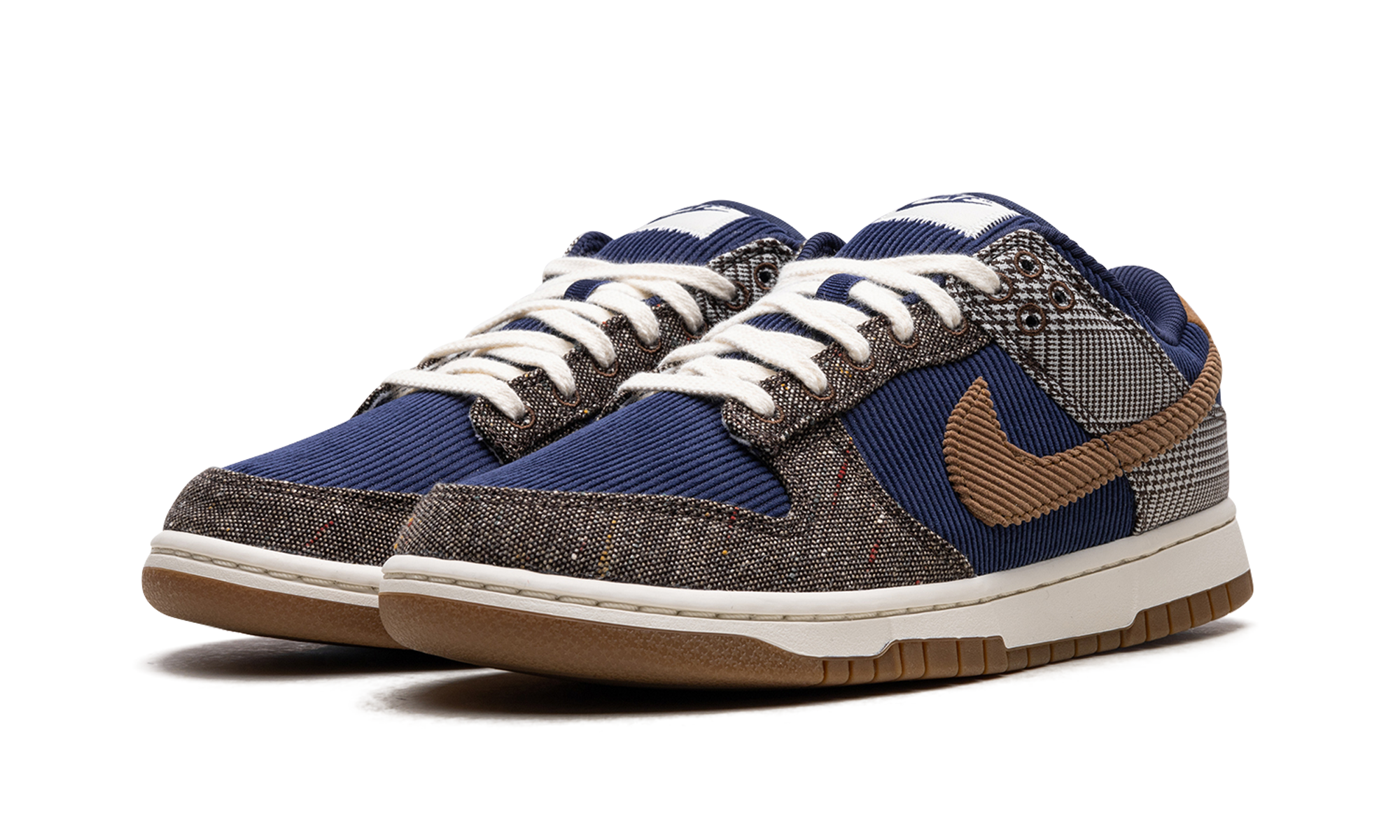 Nike Dunk Low Midnight Navy and Baroque Brown 3