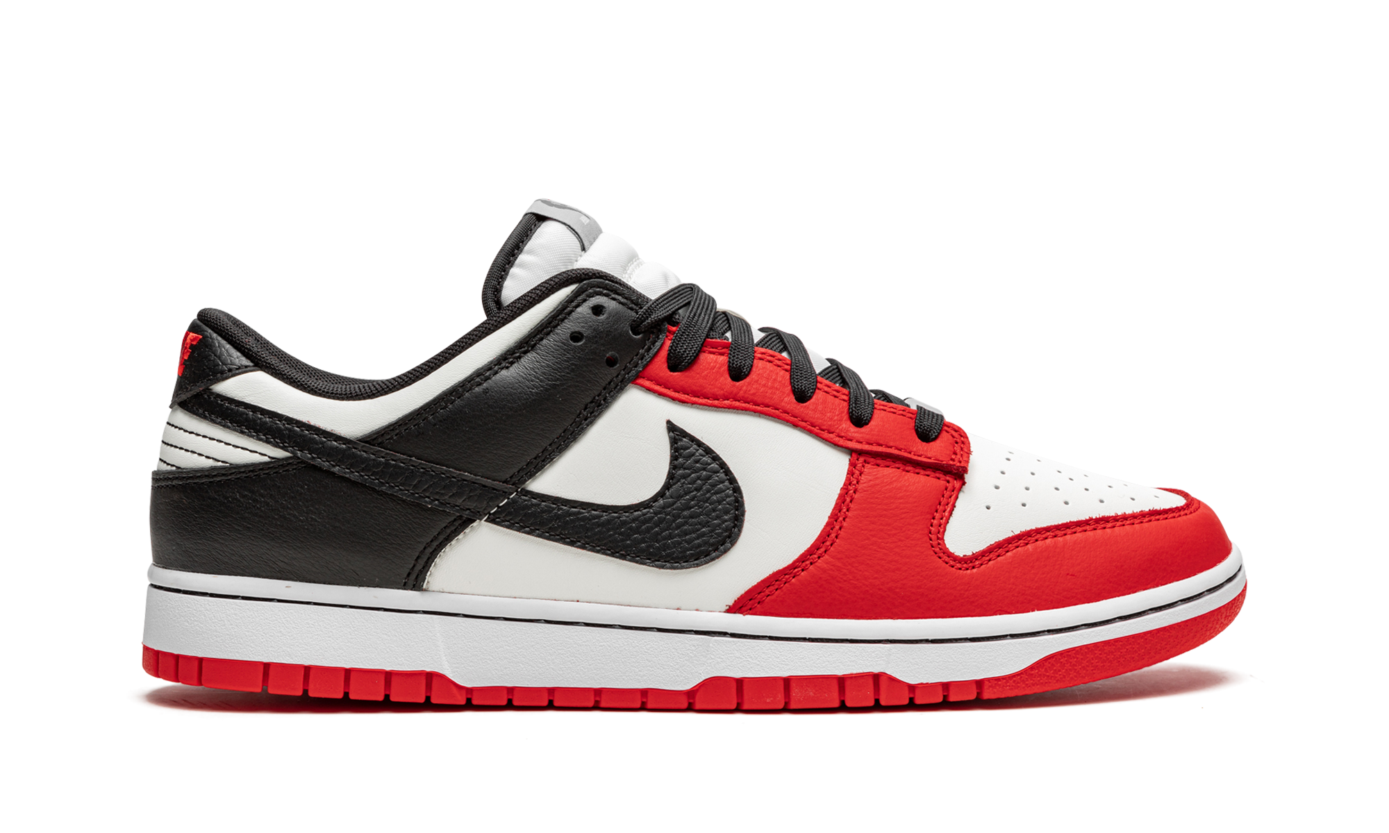 Nike Dunk Low NBA 75th Anniversary Chicago Bulls