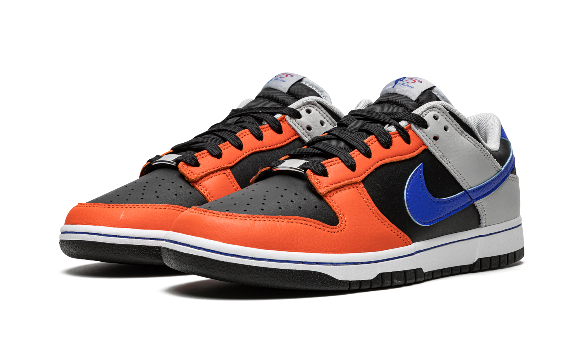 Nike Dunk Low NBA 75th Anniversary Knicks 2