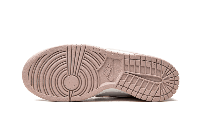 Nike Dunk Low Pink Velvet 4