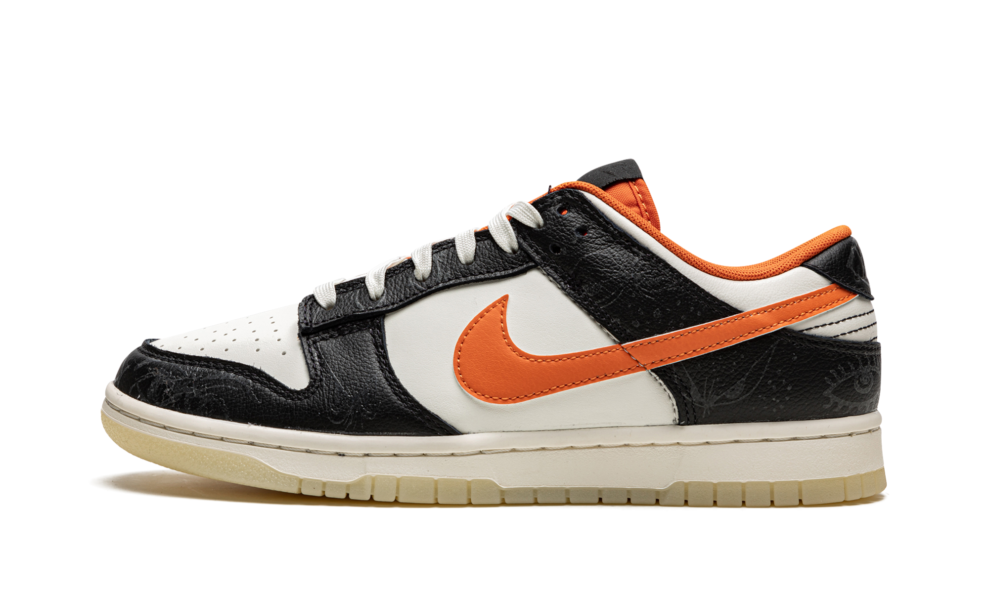 Nike Dunk Low PRM Halloween (2021) 1