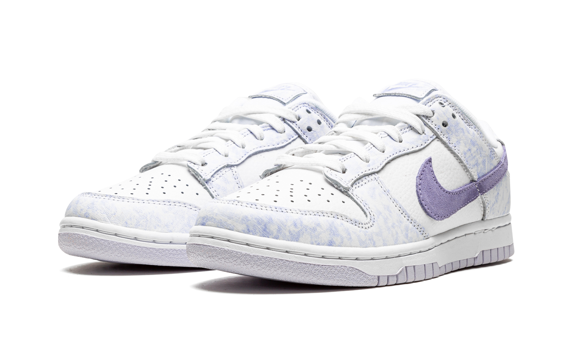 Nike Dunk Low Purple Pulse 2
