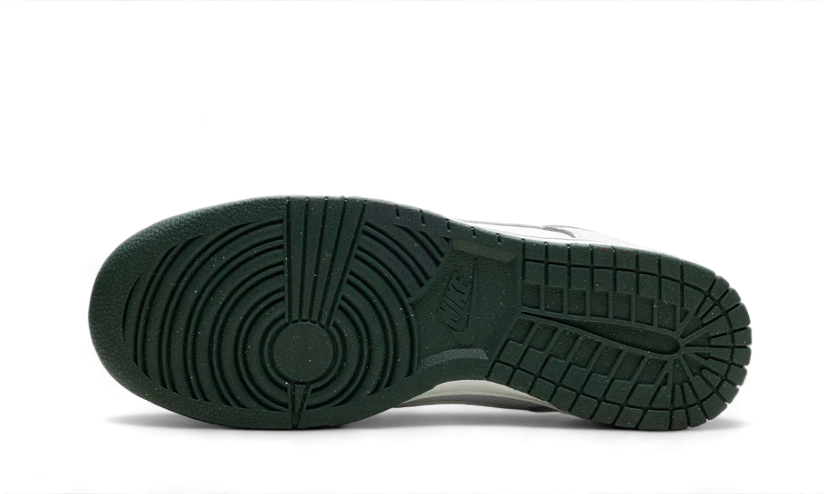 Nike Dunk Low Retro Se Photon Dust Vintage Green 4