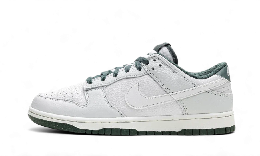 Nike Dunk Low Retro Se Photon Dust Vintage Green 5