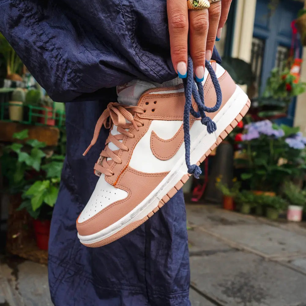 Nike Dunk Low Rose Whisper