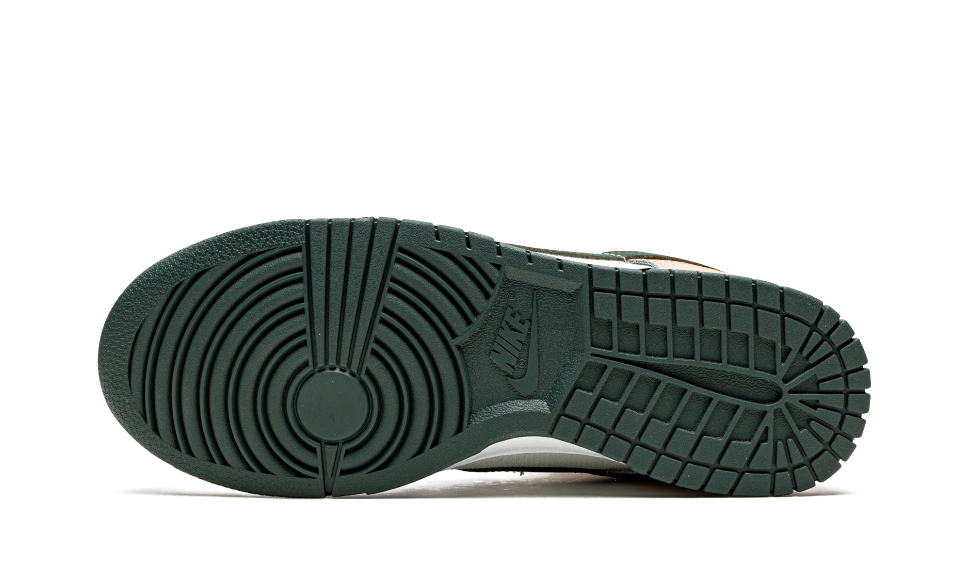 Nike Dunk Low SE SAIL MULTI-Camo 5