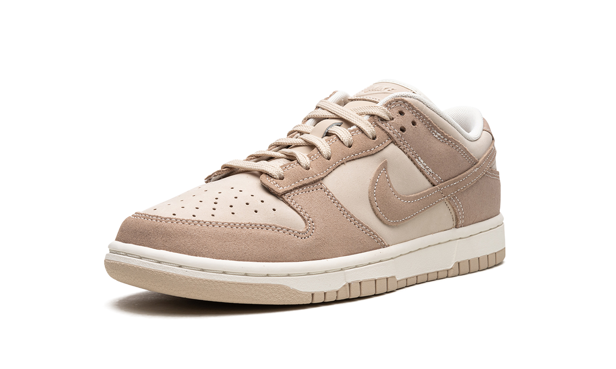 Nike Dunk Low SE Sanddrift 5