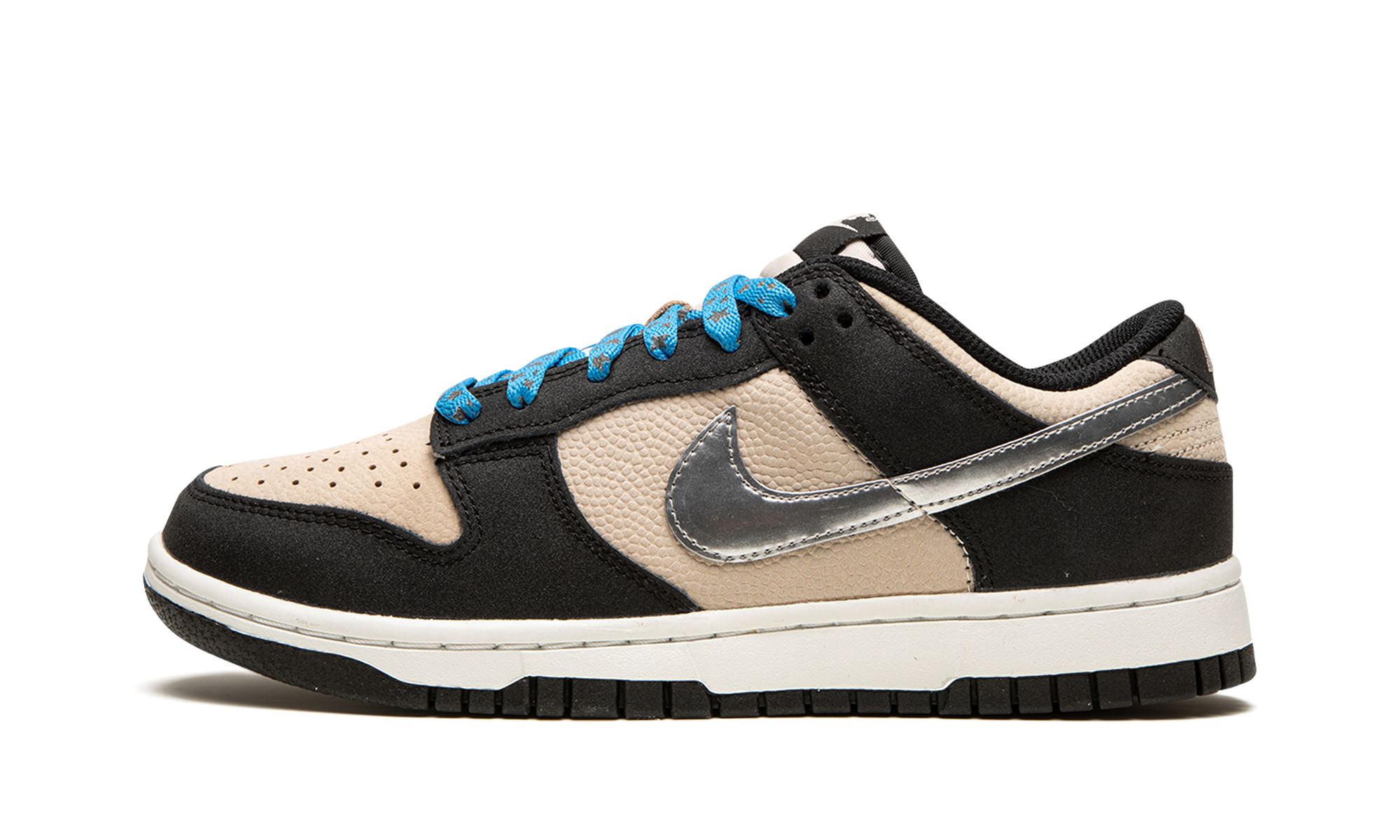 Nike Dunk Low Starry Laces