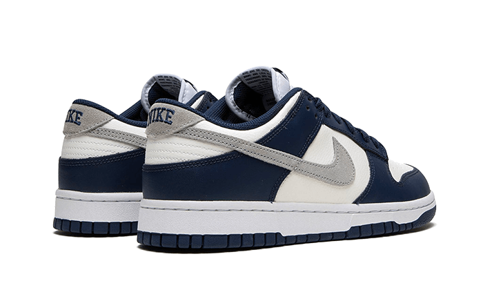 Nike Dunk Low Summit White Midnight Navy 2