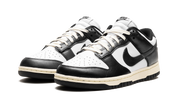 Nike Dunk Low Vintage Panda (W) 3