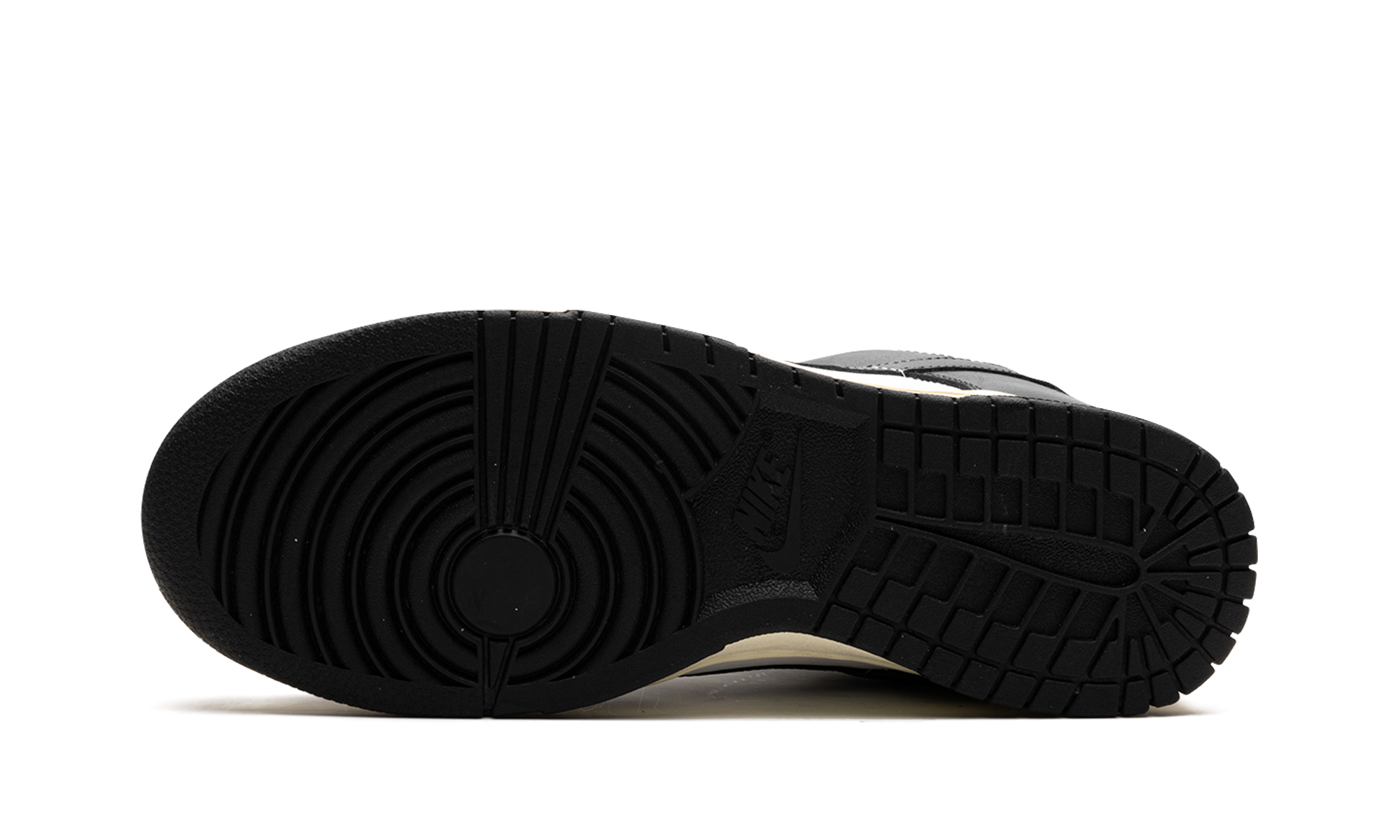 Nike Dunk Low Vintage Panda (W) 6