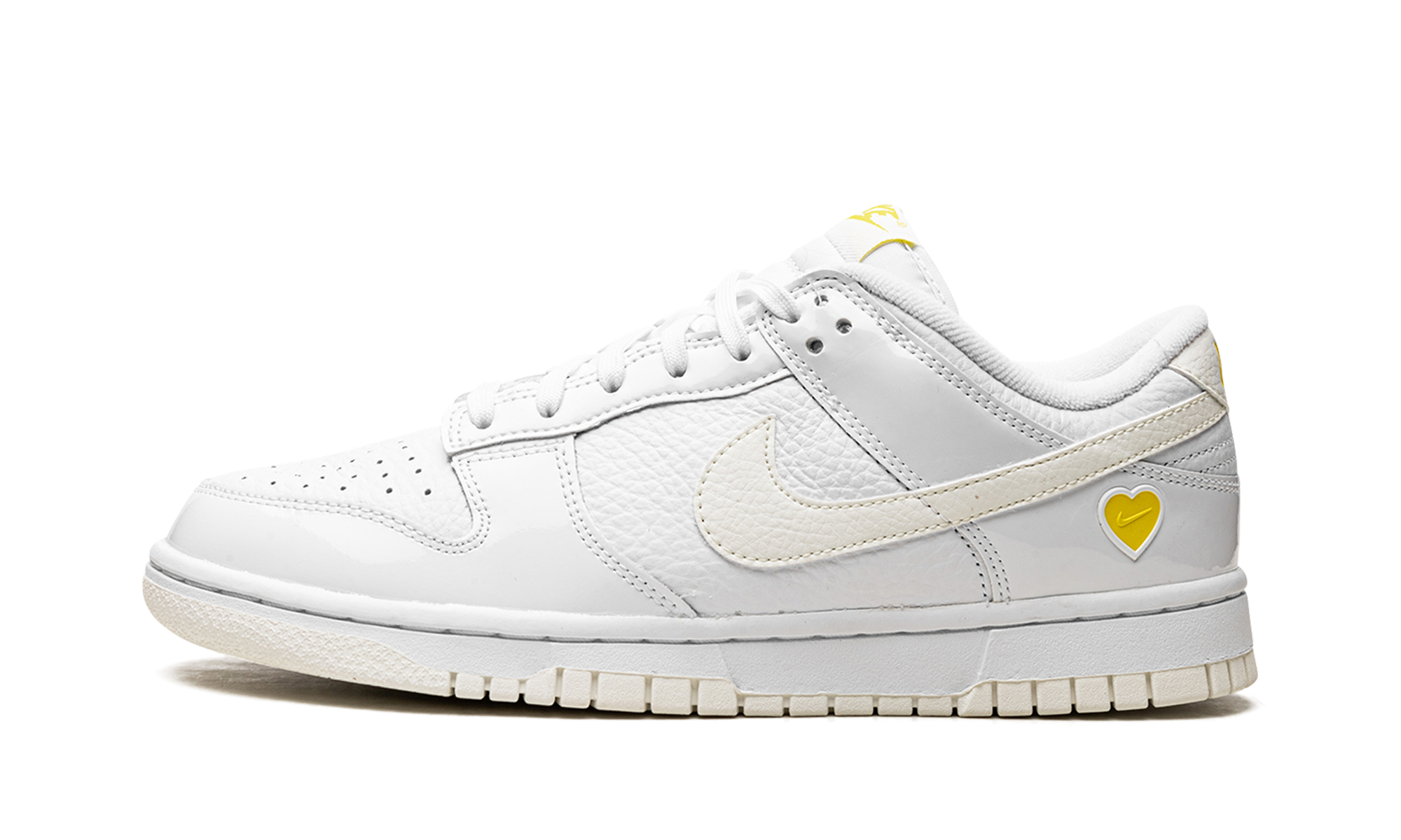 Nike Dunk Low Yellow Heart