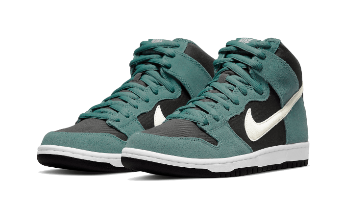 Nike Nike Sb Dunk High Green Suede 2