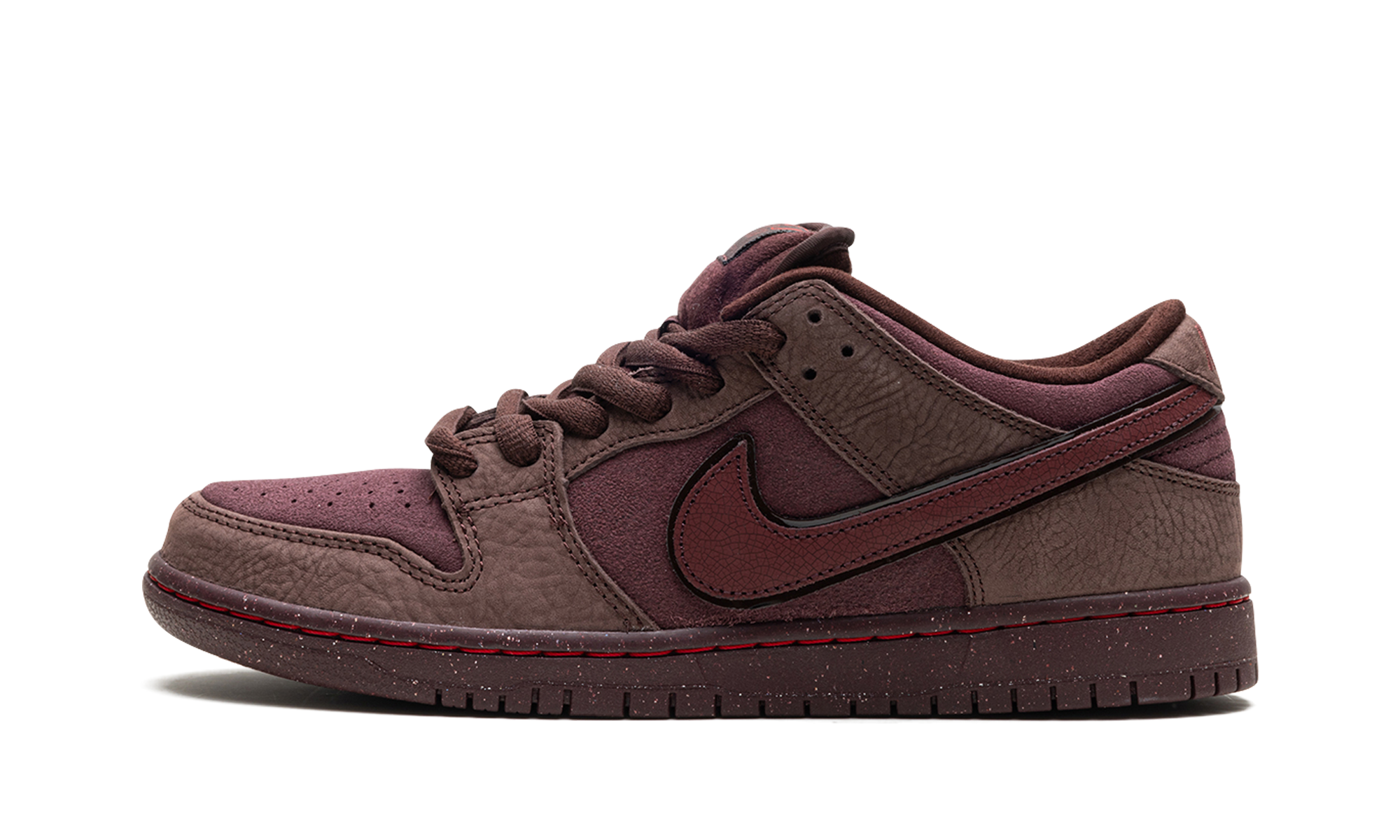 Nike SB Dunk Low City of Love Burgundy Crush 1